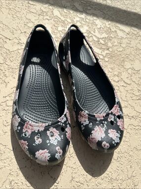 CROCS Black Ballet Flats with Pink Floral Print